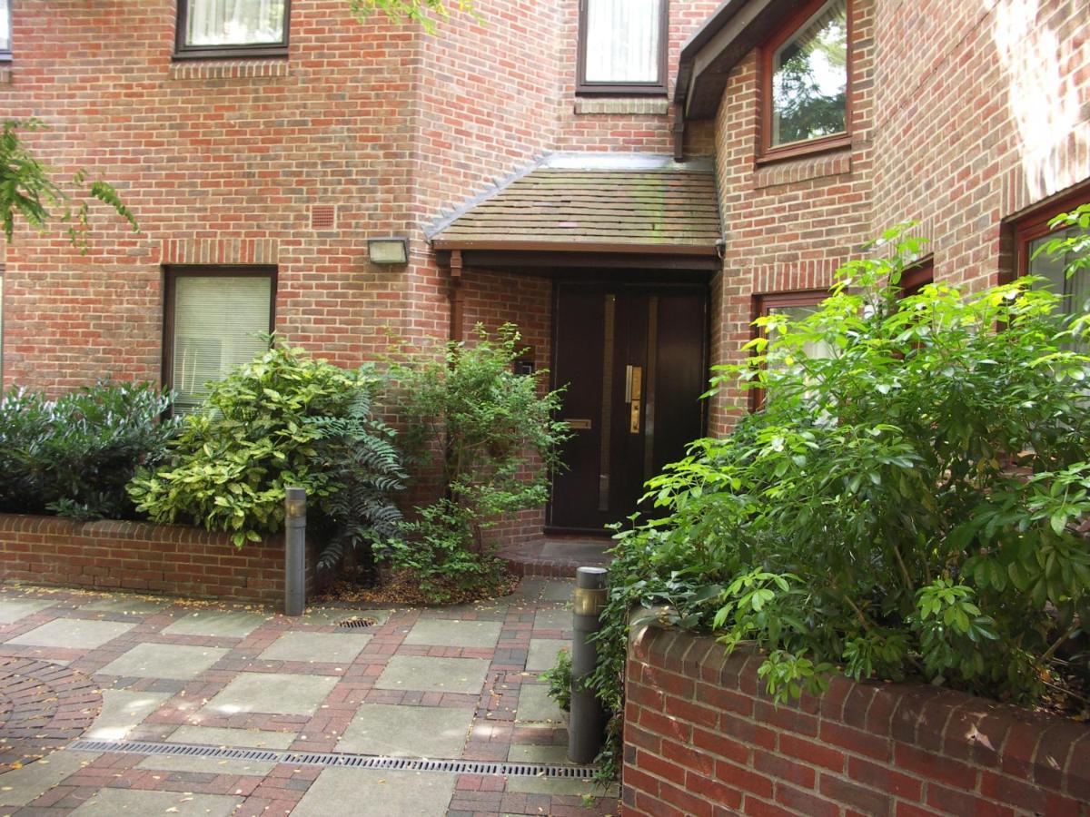 4 The Courtyard Central Windsor 2Br Luaran gambar